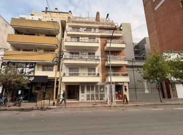 Departamento · 85m² · 4 Ambientes · Alquiler Departamento de 2 Dorm. en Planta Baja! B° General Paz
