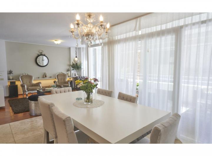 Departamento · 160m² · 7 Ambientes · 1 Cochera