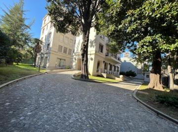 Casa · 3058m² · 35 Ambientes · 12 Cocheras · Venta de Edificio en Block