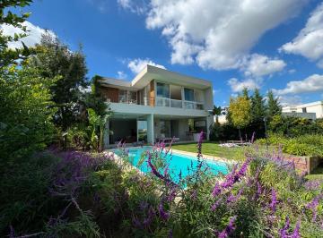 Casa · 180m² · 4 Ambientes · 3 Cocheras · Casa a La Laguna con Playa Priv. - El Cantón Norte