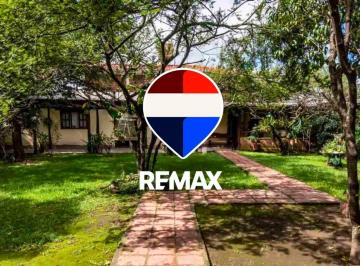Casa · 156m² · 4 Ambientes · 1 Cochera · Casa Venta Campo Quijano Apta Credito