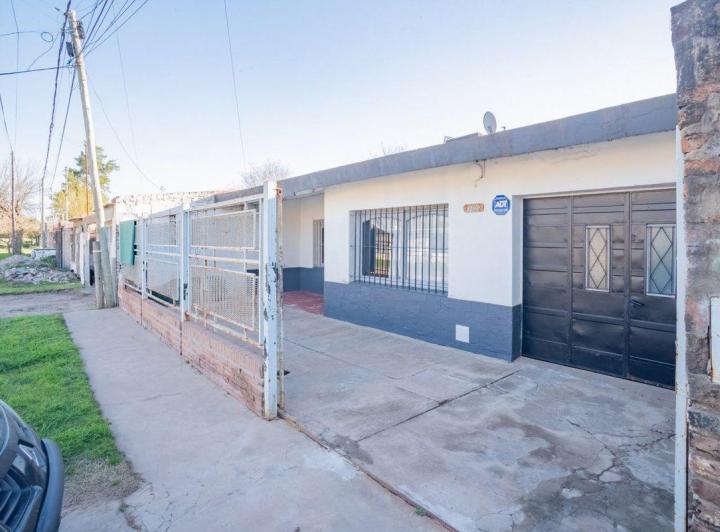 Casa · 150m² · 5 Ambientes · 1 Cochera