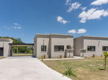 Casa · 150m² · 4 Ambientes · 2 Cocheras · Venta Casa a Estrenar 4 Ambientes La Asunción