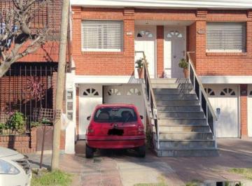 Casa · 120m² · 4 Ambientes · 2 Cocheras · Venta de Triplex Ramos Mejia