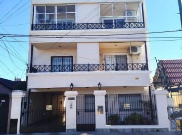 Departamento · 72m² · 4 Ambientes · 1 Cochera · Venta Departamento 4 Ambuentes Ramos Mejia