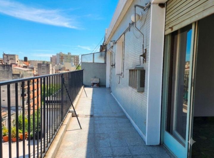 Departamento · 81m² · 4 Ambientes · 1 Cochera