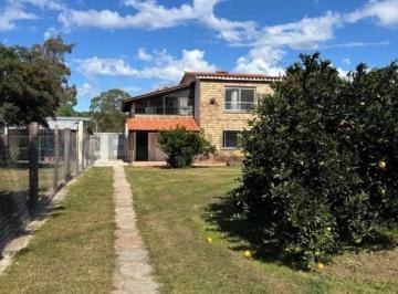 Casa · 170m² · 3 Dormitorios · Casa 3 Dorm., 620 m² Solida Construcción, Prox a La Ruta, Canelones.