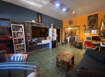 Casa · 175m² · 5 Ambientes · 1 Cochera · Casa en Venta 5amb en Villa Ballester