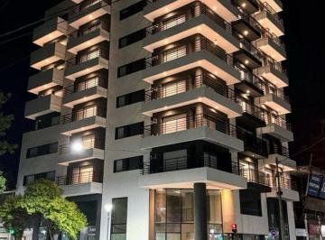 Departamento · 42m² · 1 Ambiente · Venta Monoambiente Amoblado con Balcón Al Frente.