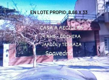 Casa · 159m² · 4 Ambientes · 1 Cochera · Casa Lote Propio a Reciclar en Saavedra