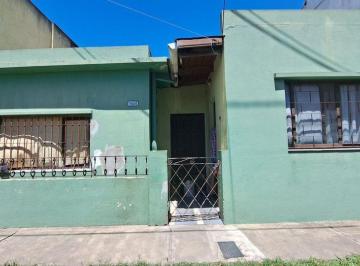 Casa · 72m² · 3 Ambientes · Venta Casa Quilmes