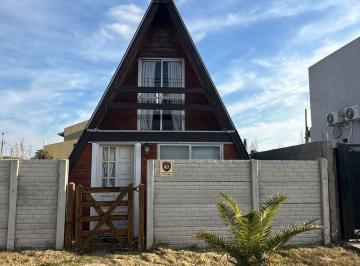 Casa · 32m² · 2 Ambientes · 1 Cochera · Casa Alpina con Quincho Cerrado y Pileta