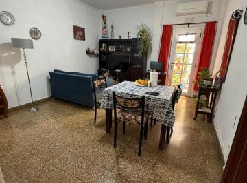 Casa · 60m² · 3 Ambientes · 3 Abientes en Lanus