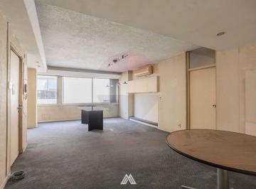 Oficina comercial · 69m² · 1 Cochera · Venta Oficina Ciudad Vieja