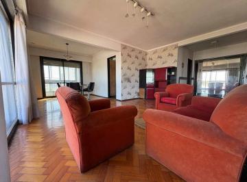 Departamento · 114m² · 4 Ambientes · Dpto 4 Amb en Venta Pompeya C/dep Baulera y Balcon