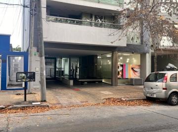 Local comercial · 79m² · 3 Ambientes · 12 34 y 35