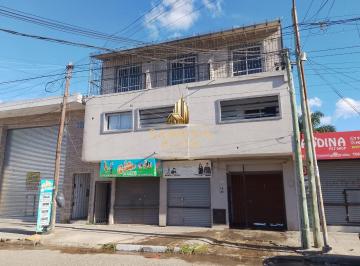 Edificio · 400m² · Edificio Comercial en Gonzalez Catan