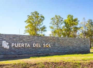 Terreno · 202m² · Lote Nro 28 en Venta. con Posesión y Escritura Inmediata. Barrio Puerta del Sol. Campana