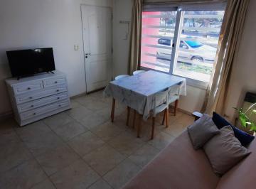 Departamento de 2 ambientes, Cipolletti · Depto 2 Amb Amoblado - 1 Dorm - Wifi Fibra - Bº San Pablo