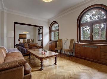 Departamento · 235m² · 3 Ambientes · 1 Cochera · Departamento 3 Ambientes Semipiso Luminoso Impecable Reciclado Al Frente con Vista en Palermo Chico