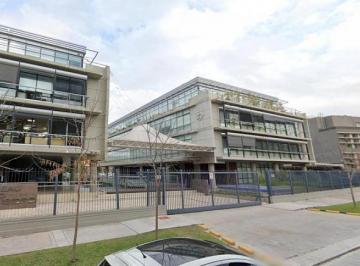Oficina comercial · 360m² · Oficina en Alquiler en San Isidro