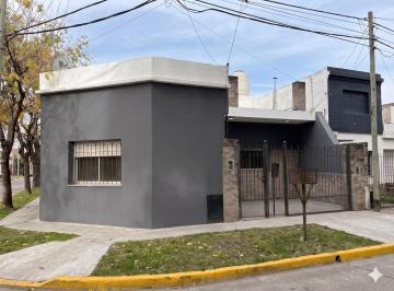 PH · 70m² · 4 Ambientes · 1 Cochera · Ph - Departamento en Ituzaingó Norte - 4 Ambientes