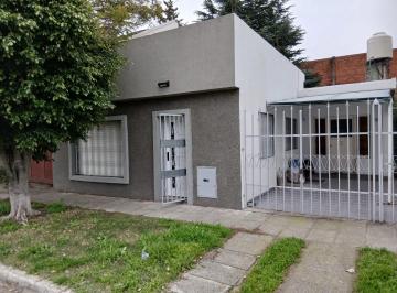 PH · 36m² · 2 Ambientes · Palomar Alquilo PH Al Frente 2 Ambientes con Cochera F: 11214