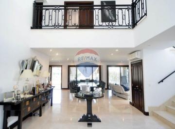Casa · 350m² · 5 Ambientes · 2 Cocheras · Alquiler Casa 5 Amb Piscina, en Nuevo Quilmes