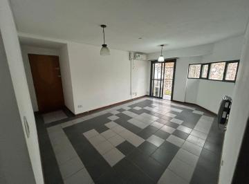 Departamento · 55m² · 3 Ambientes · 1 Cochera · Departamento de 2 Dorm. y Cochera en Venta en La Plata.