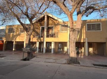 Casa de 4 ambientes, Nueva Ciudad · Duplex Cuarta Oeste