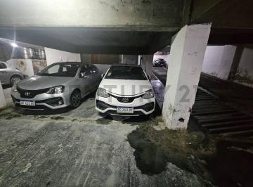 Garage · 11m² · Cochera Cubierta en Venta en La Plata