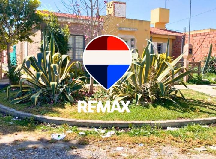 Casa · 240m² · 5 Ambientes · 1 Cochera