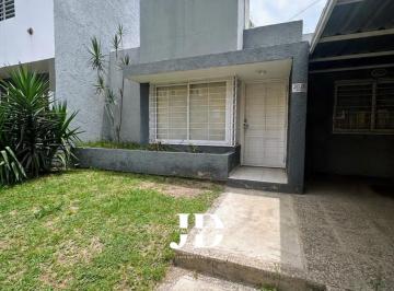 Casa de 3 ambientes, Córdoba · Venta Duplex Nuevo Jardin