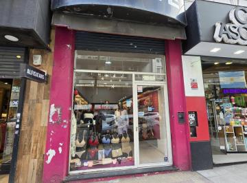 Local comercial · 30m² · Local en Alquiler | Calle 48 Entre 7 y 8 | Gran Ubicación Comercial