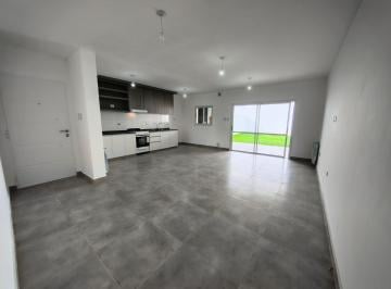 Casa · 95m² · 4 Ambientes · 2 Cocheras · Venta Duplex Docta Av Planta Baja