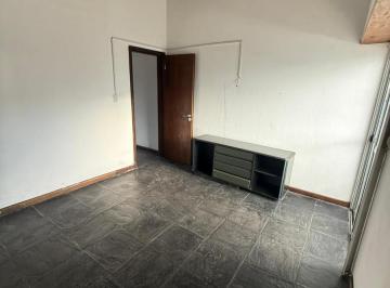 PH · 35m² · 2 Ambientes · PH en Los Pinares