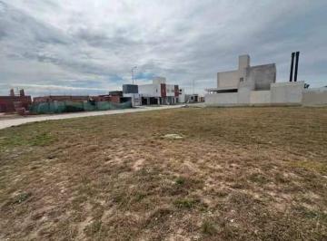 Terreno · 402m² · Lote a La Venta B° Brisas de Manantiales Ubicacion Central