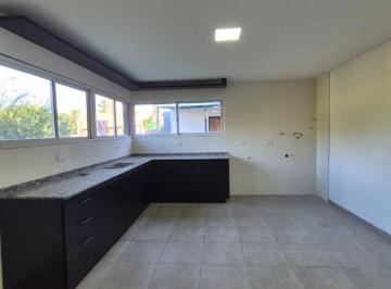 Casa · 702m² · 4 Ambientes · 1 Cochera · Venta San Antonio de Arredondo Casa 3 Dorm. con Escritura.