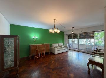 Departamento · 102m² · 5 Ambientes · Departamento de 3 Dorm. Amplio con Patio y Cocina Separada