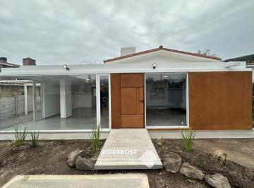 Casa · 185m² · 5 Ambientes · 2 Cocheras · Casa en Venta en Jose Muñoz, Villa Carlos Paz