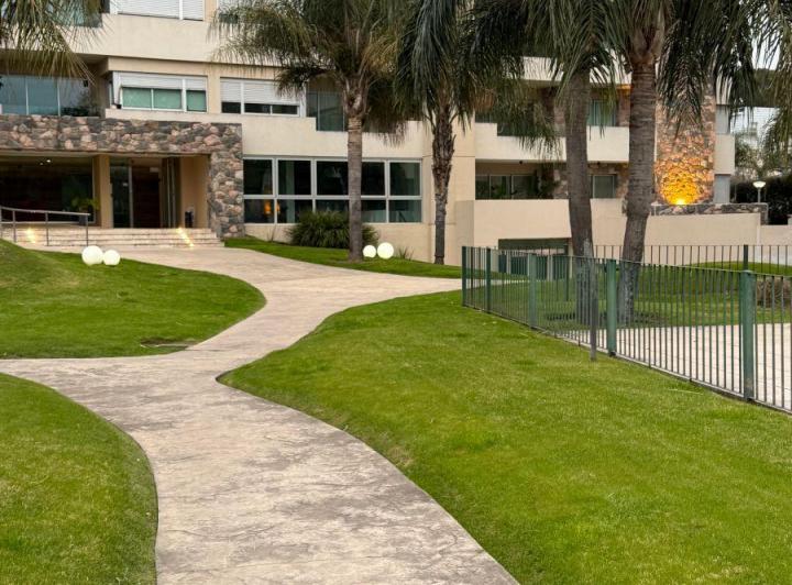Departamento · 65m² · 3 Ambientes · 1 Cochera