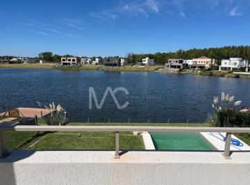 Casa · 216m² · 5 Ambientes · Oportunidad. Casa en Venta en Santa Ana, Villanueva, Tigre