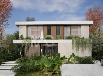 Casa · 248m² · 5 Ambientes · 2 Cocheras · Casa en Venta en Castaños, Nordelta, Tigre