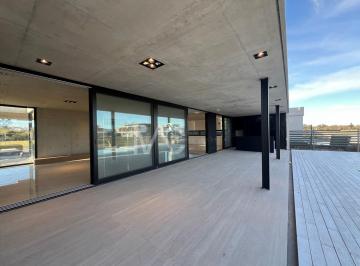 Casa · 435m² · 5 Ambientes · 3 Cocheras · Casa en Venta en El Yacht, Nordelta, Tigre