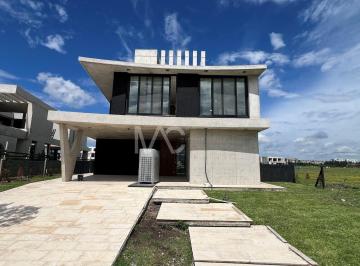 Casa · 429m² · 6 Ambientes · 2 Cocheras · Casa en Venta en Los Puentes, Nordelta, Tigre