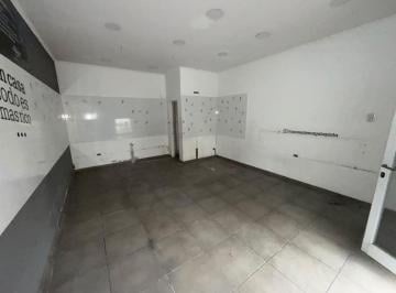 Local comercial · 25m² · 1 Ambiente · Local en 51 Entre 22 y 23