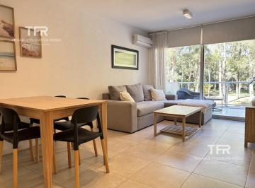 Departamento · 64m² · 3 Ambientes · 1 Cochera · Verano en Pinamar – Departamento con Parrilla, Cochera y Pileta a 2 Cuadras del Centro