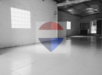 Local comercial · 81m² · 1 Cochera · Alquiler Local 129 m² + Espacio Verde en Pando