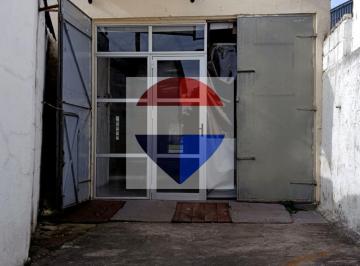 Local comercial · 81m² · 1 Cochera · Alquiler Local 129 m² + Espacio Verde en Pando