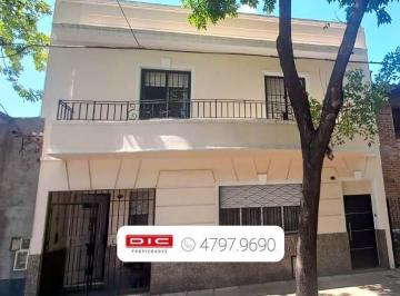 Casa · 115m² · 5 Ambientes · Casa 3 Dorm. Venta - Villa Martelli